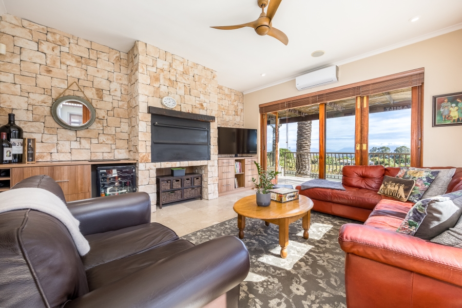 5 Bedroom Property for Sale in Klein Zevenwacht Western Cape